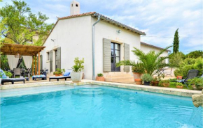 Amazing home in Les Angles with Outdoor swimming pool, WiFi and 3 Bedrooms